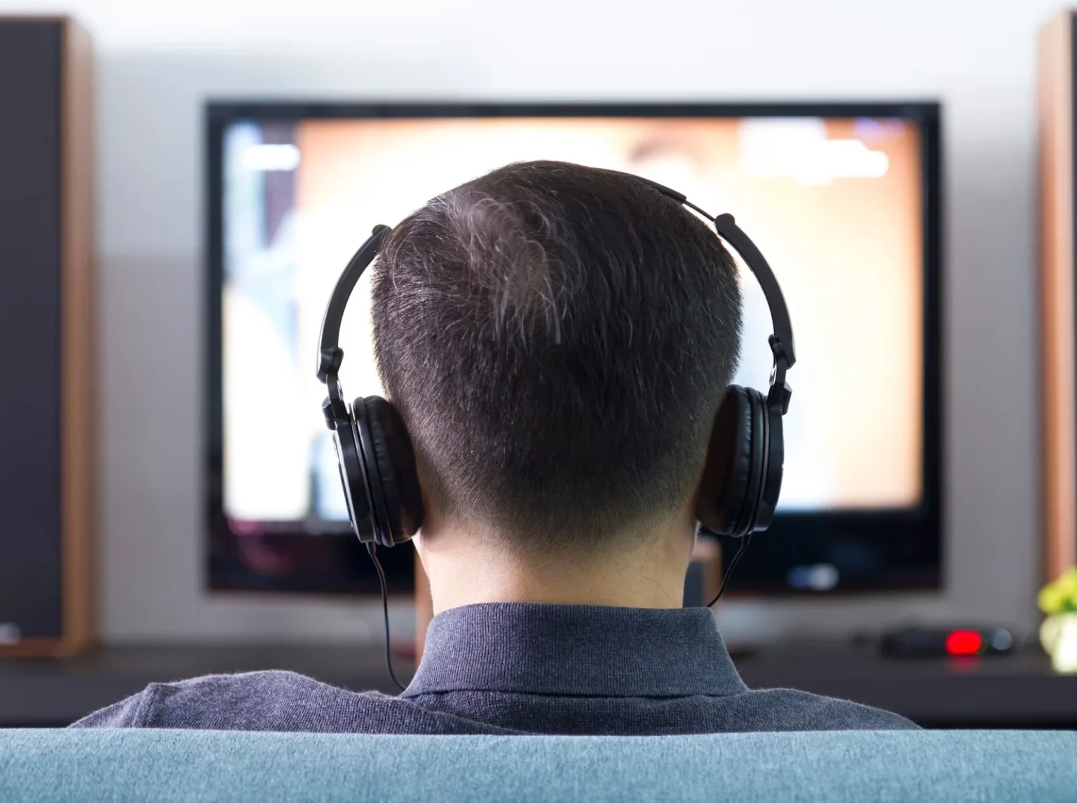 Comment connecter un casque audio à une télévision Samsung ?